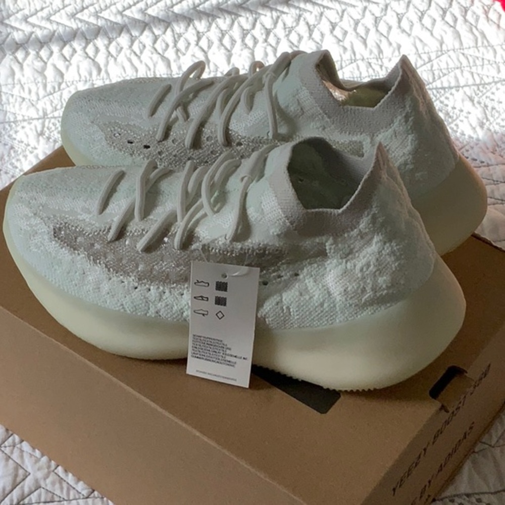 NWT Yeezy Boost 380